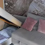 Apartment In Complex Rezidential Cu Parcare In Curte *