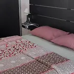 Διαμέρισμα In Complex Rezidential Cu Parcare In Curte *