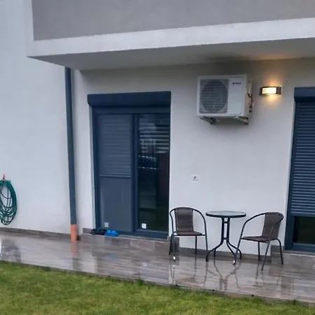 In Complex Rezidential Cu Parcare In Curte Διαμέρισμα *