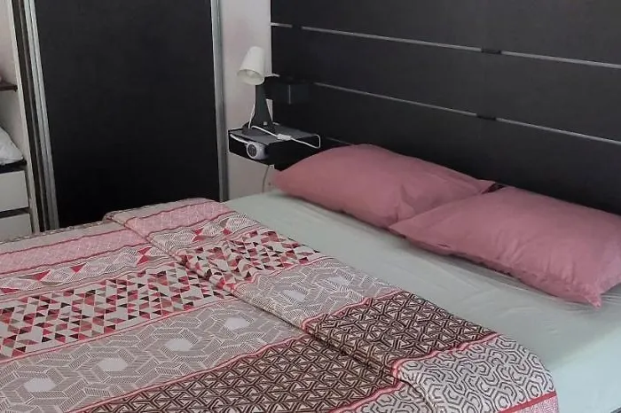 Apartament In Complex Rezidential Cu Parcare. *